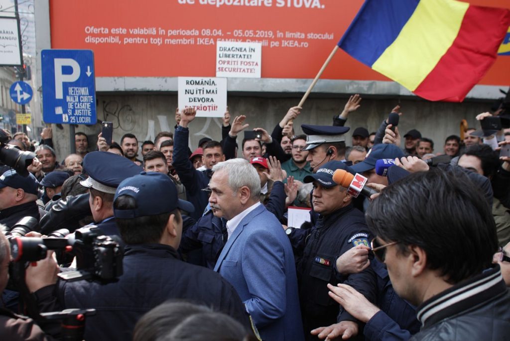 Cine sunt interlopii care l-au susținut pe Dragnea la procesul de la Înalta Curte