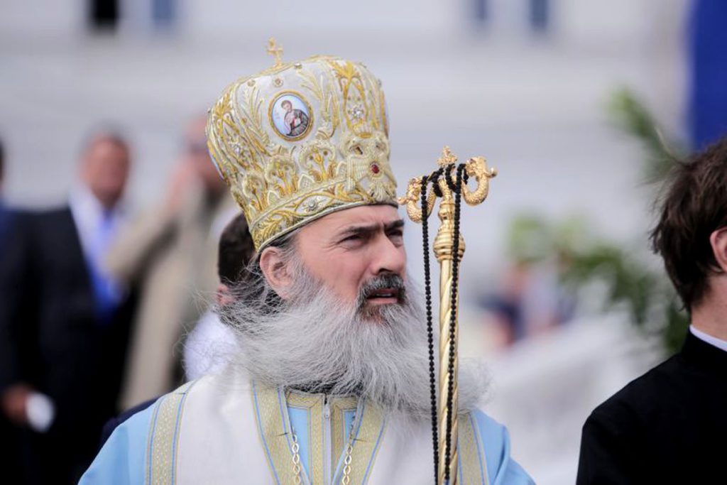 De ce a fost achitat Arhiepiscopul Tomisului, Teodosie, acuzat de fraudă cu bani europeni