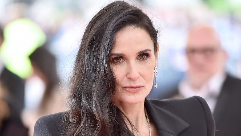 Drama nebănuită din trecutul actriței Demi Moore. A fost vândută de mama ei pe 500 de dolari. Secrete șocante