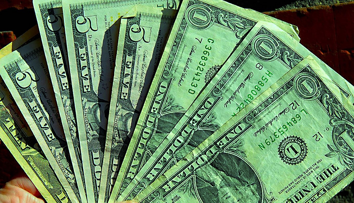 Curs valutar BNR, joi – 5 septembrie. Cum se prezintă azi cotațiile pentru euro și dolar