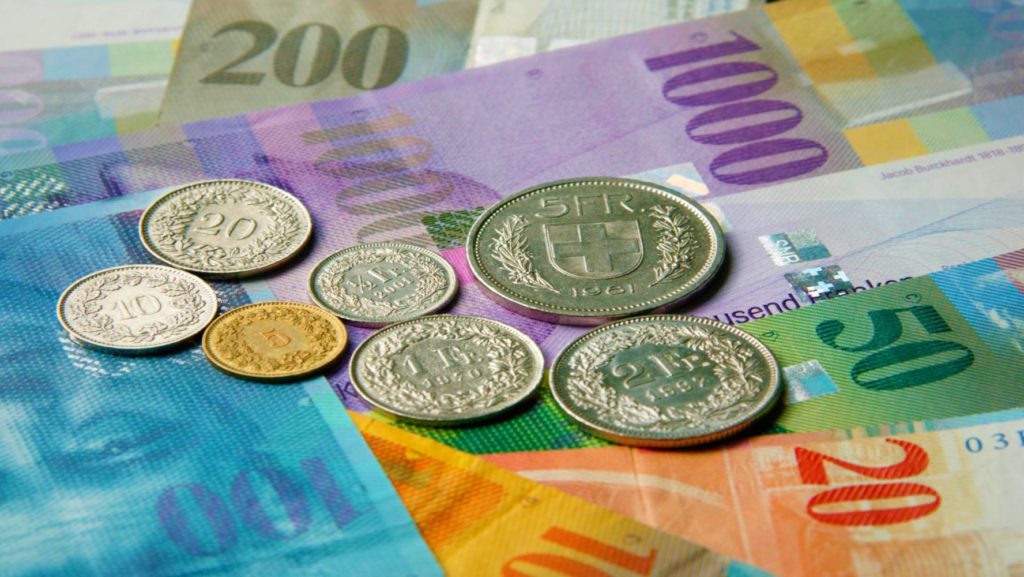 Curs valutar BNR, miercuri - 11 septembrie. Cât de mult s-au redresat euro și dolarul după scăderea din zilele anterioare