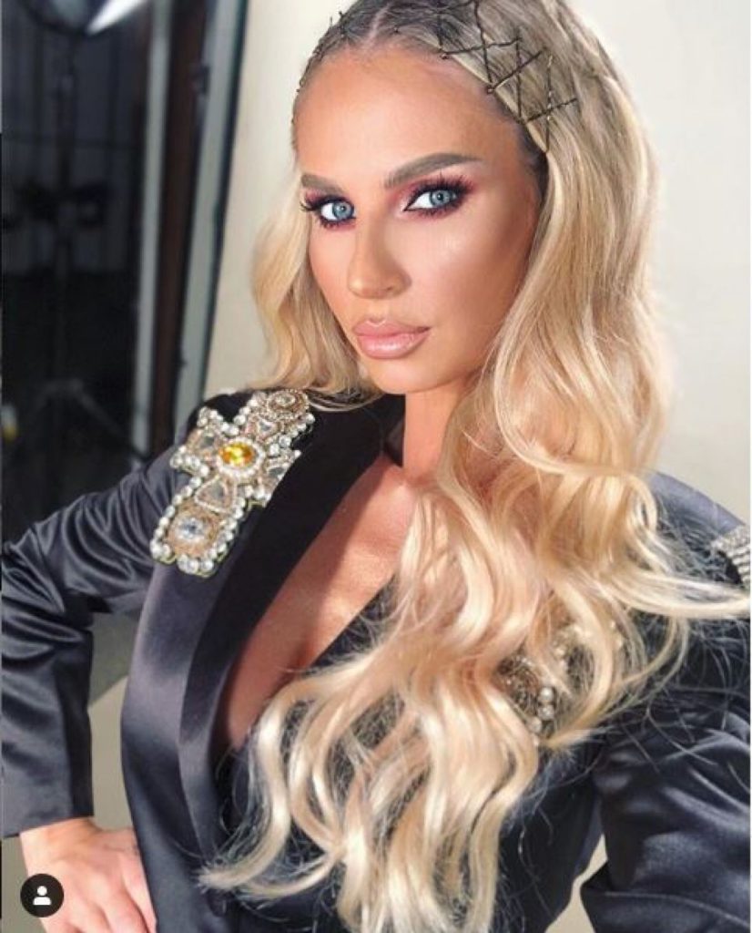 La 41 de ani, arată ca o adolescentă! Secretul frumuseții Andreei Bănică