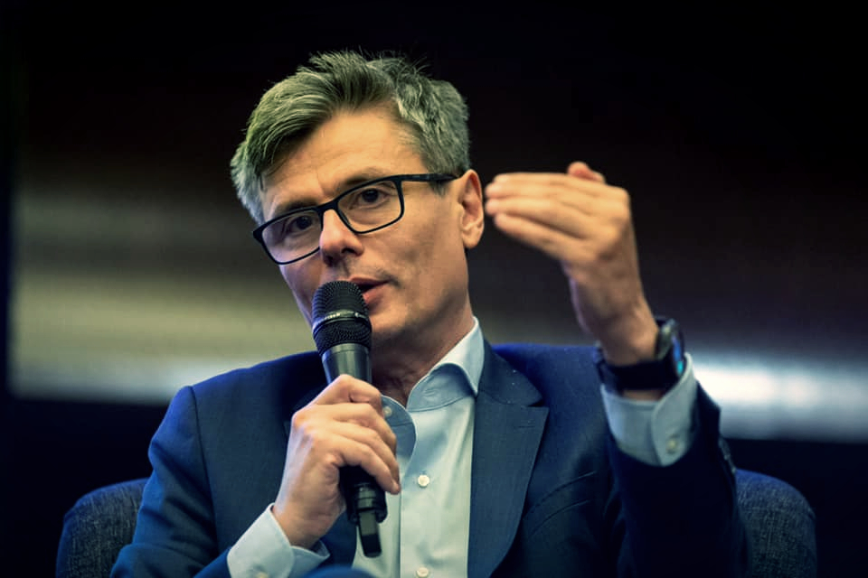 Decizie de ultim moment luată de Guvernul Orban cu privire la voucherele de vacanță! Ce trebuie să știe românii