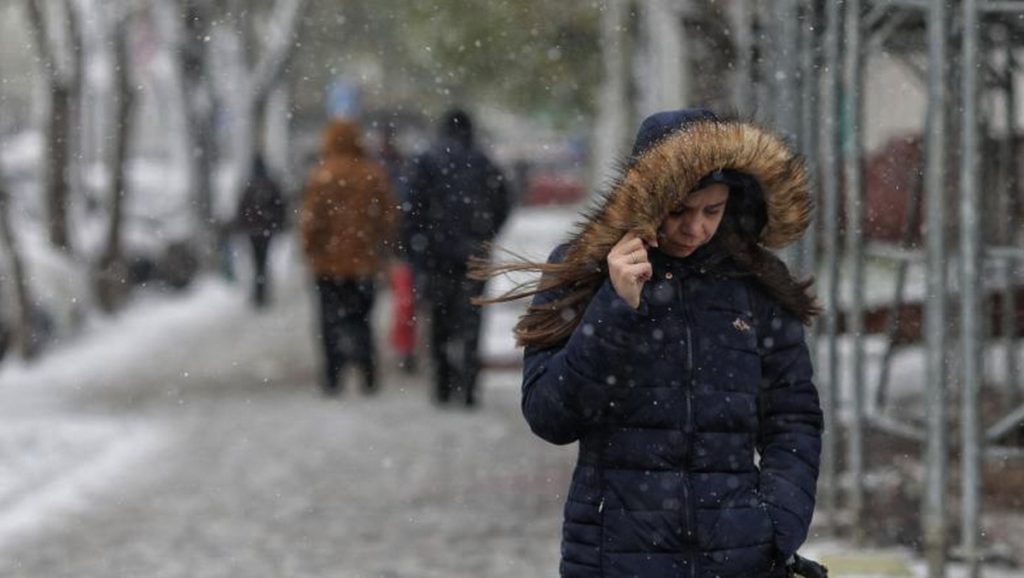 Prognoza meteo, miercuri, 4 decembrie. Vreme extrem de rece. Ce temperaturi se vor înregistra