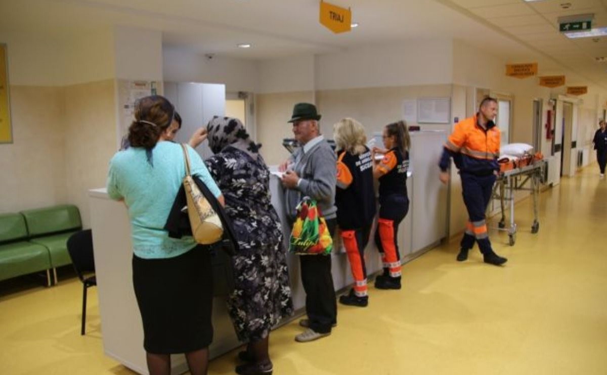 Două persoane au fost internate după ce au intrat în contact cu italianul cu coronavirus. În ce oraș din România s-a întâmplat