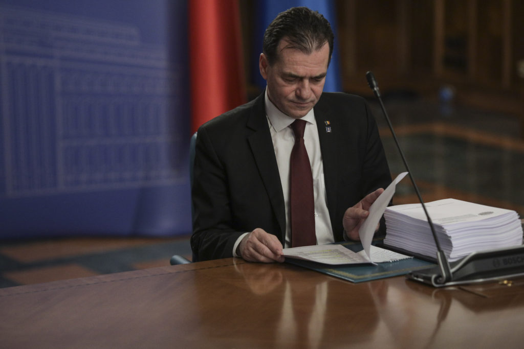 Plângere penală pe numele lui Ludovic Orban! Ce acuzații i se aduc premierului României