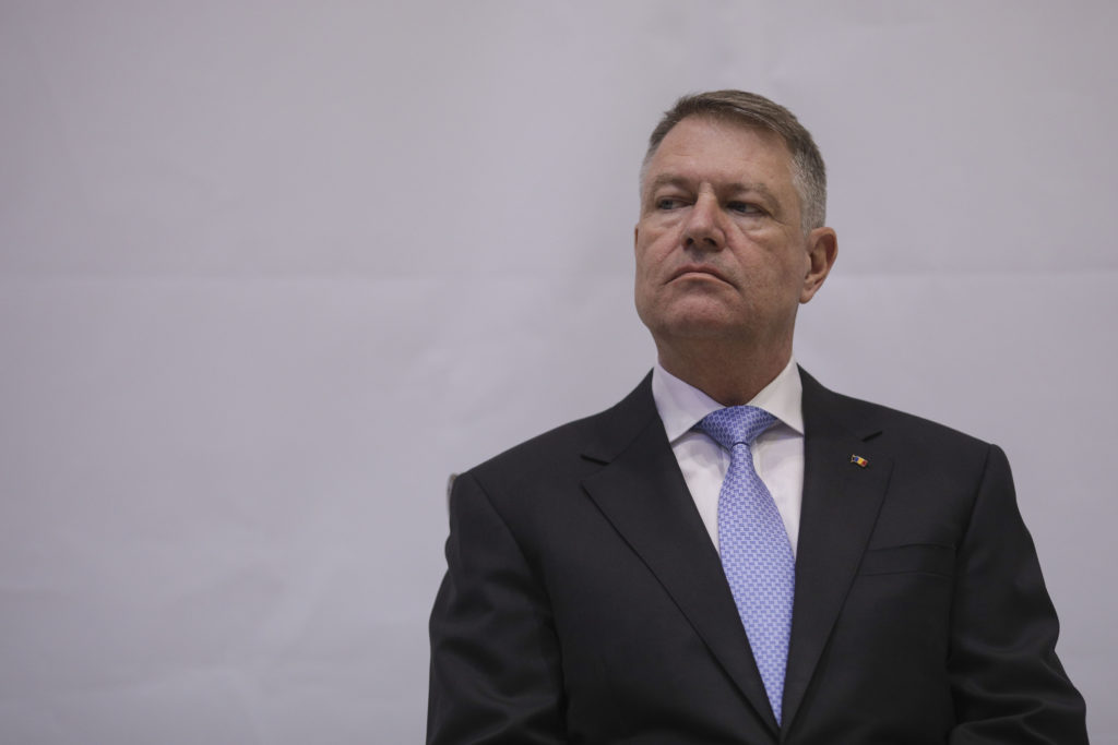 Cine sunt noii șefi ai DNA, DIICOT şi Parchetului General. Iohannis a semnat decretele privind numirea în funcții