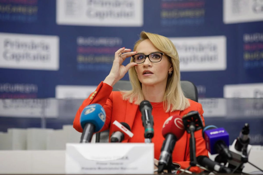 Primăria Capitalei va deconta ochelarii de vedere pentru copii și adolescenți. Care e suma maximă disponibilă