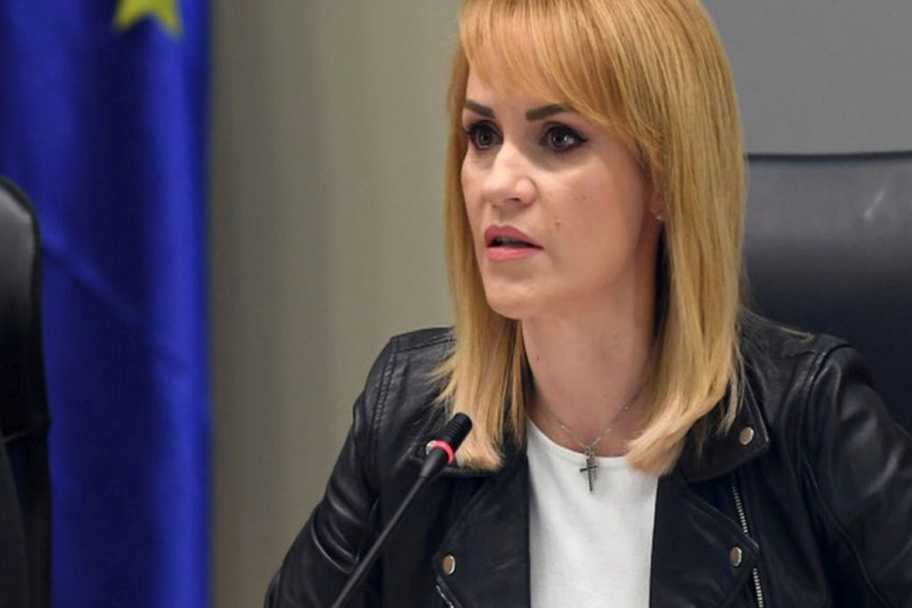 EXCLUSIV Fiul vitreg al Gabrielei Firea nu vrea să își cunoască frații. Ce se întâmplă acum cu Răzvan