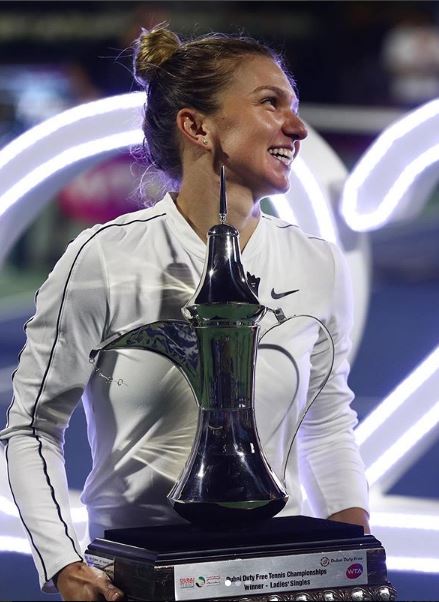 Simona Halep a câștigat competiția din Dubai. Foto: Twitter / Simona Halep 