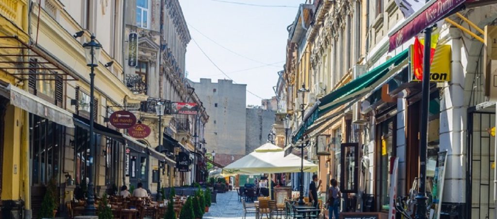 Ce amendă a primit o cafenea din Centrul Vechi al Bucureștiului pentru că era deschisă. 230 de localuri au fost verificate