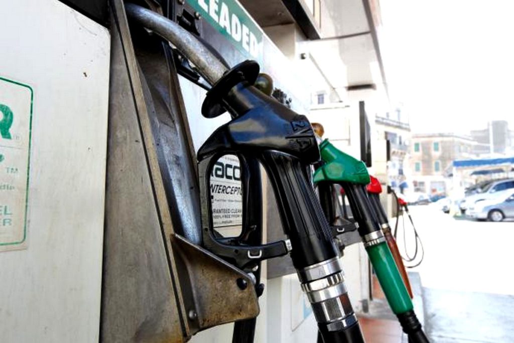 Cât a ajuns să coste benzina și motorina în diferite țări din Europa pe timp de criză