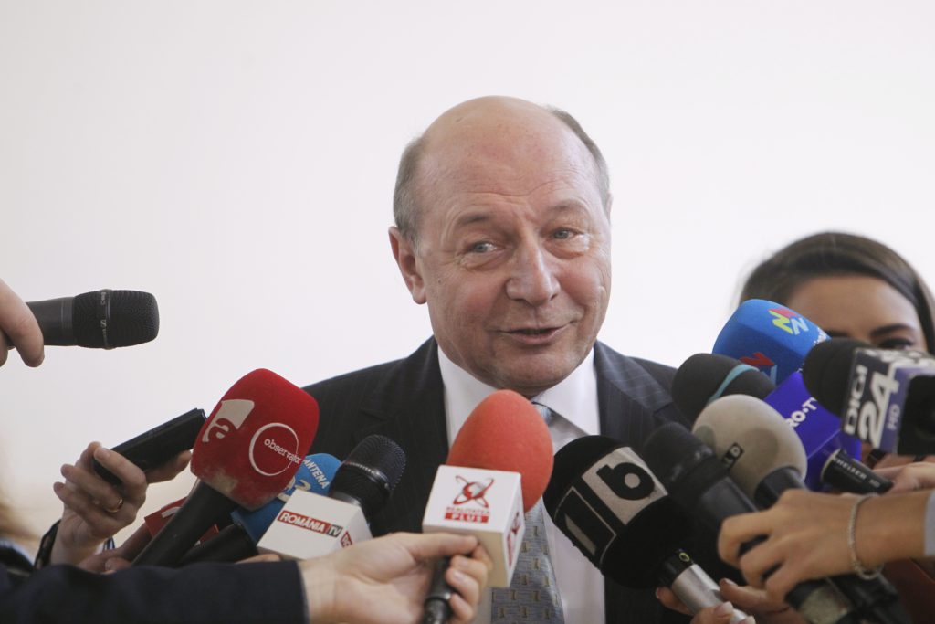 Traian Băsescu, avertisment pentru români. Ce ar putea să se întâmple cu majorarea alocațiilor și cu creșterea pensiilor