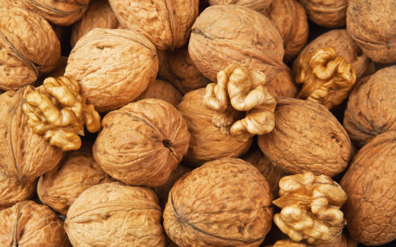 Beneficiile consumului de nuci sunt numeroase