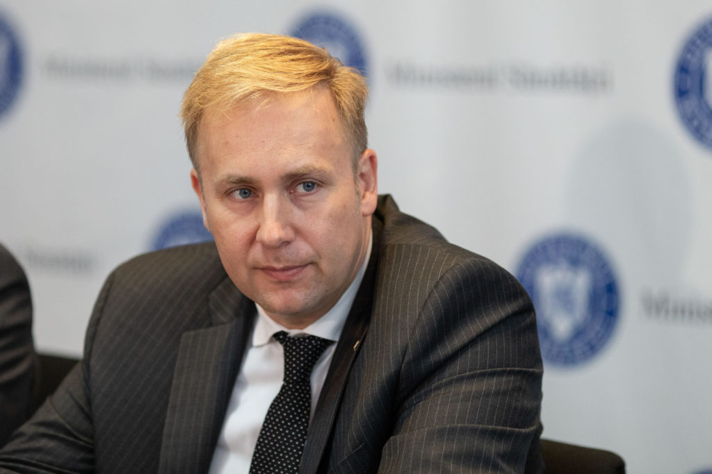 De ce și-a dat, de fapt, demisia Victor Costache din funcția de ministru al Sănătății în plină pandemie. Anunțul făcut de premierul Orban