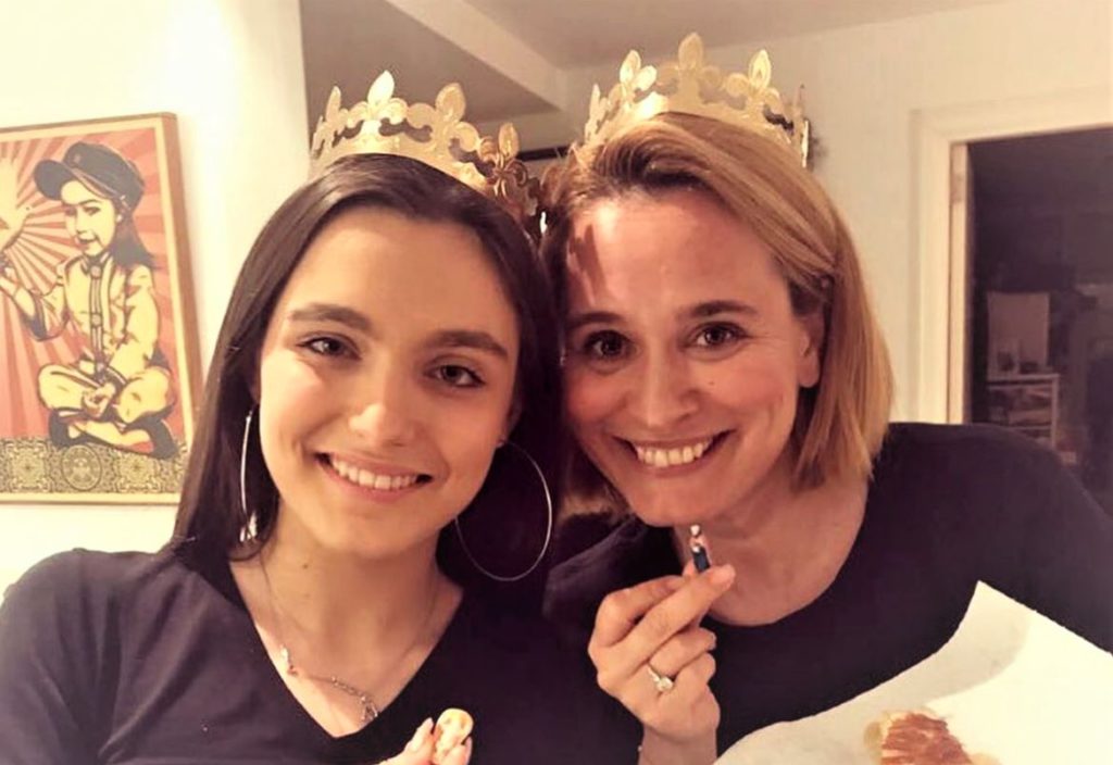 Cum arată apartamentul fiicei Andreei Esca, din București. Are un dressing uriaș. Video