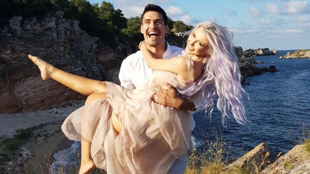 Andreea Bălan, dezvăluiri despre o nouă relație după despărțirea de George Burcea. ”Eu sunt tânără, șocul a fost la început”