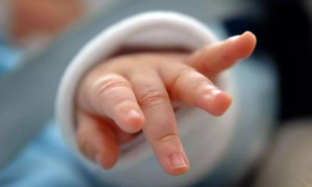 Ministrul Sănătății, măsuri de urgență după ce 10 nou-născuți au fost confirmati pozitiv cu coronavirus. Ce s-a aflat în urma verificărilor de la Spitalul Municipal  Timișoara