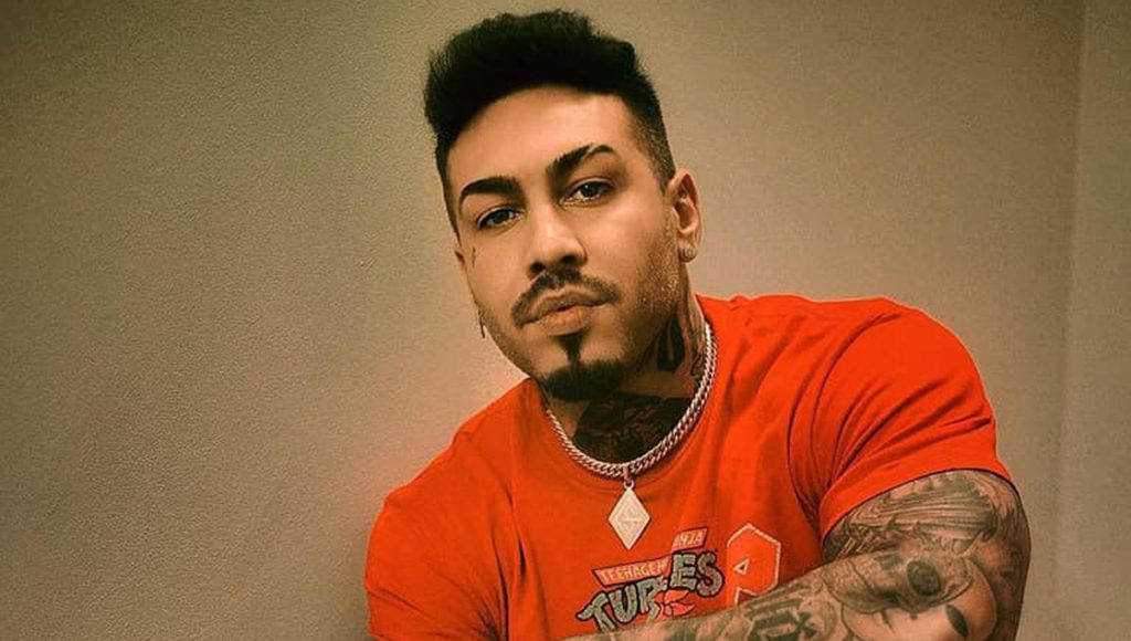 Ce meserie are, de fapt, Alex Velea. ”Am avut și bursă în facultate”