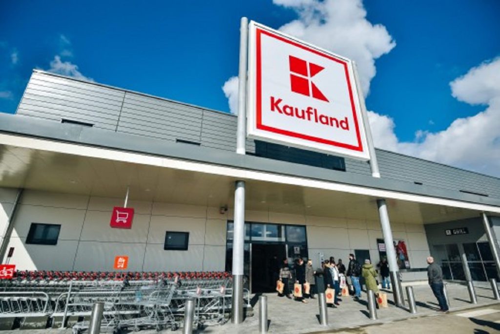 Program Kaufland, Paște 2020. În ce interval pot veni românii la cumpărături
