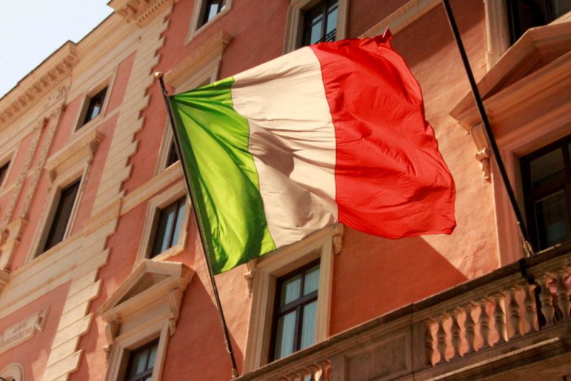 Momente emoționante în Italia. ”Pacientul numărul 1” a devenit tată