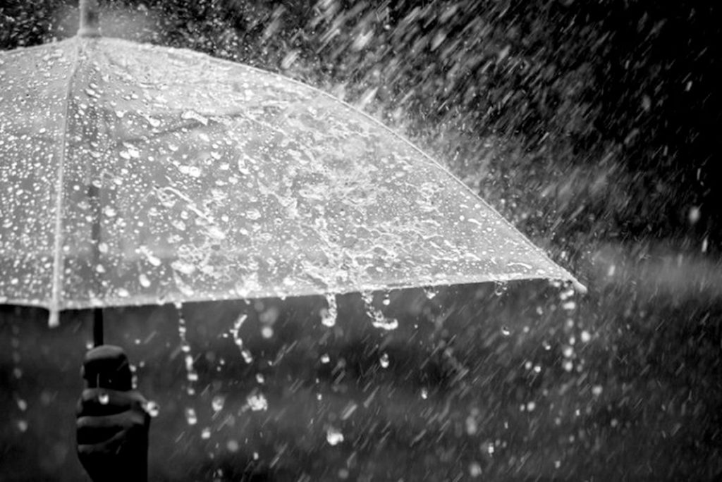 Prognoza meteo pentru 5-7 mai 2020. Vremea se schimbă radical. Meteorologii anunță ninsori