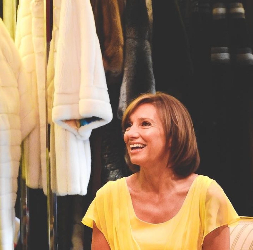 Ce făcea Carmen Iohannis pe vremea lui Ceaușescu. De ce se ascundea de autoritățile comuniste