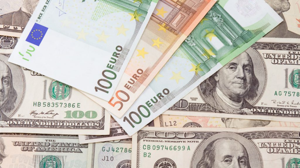 Curs BNR, miercuri, 13 mai. Valorile atinse de euro și dolar