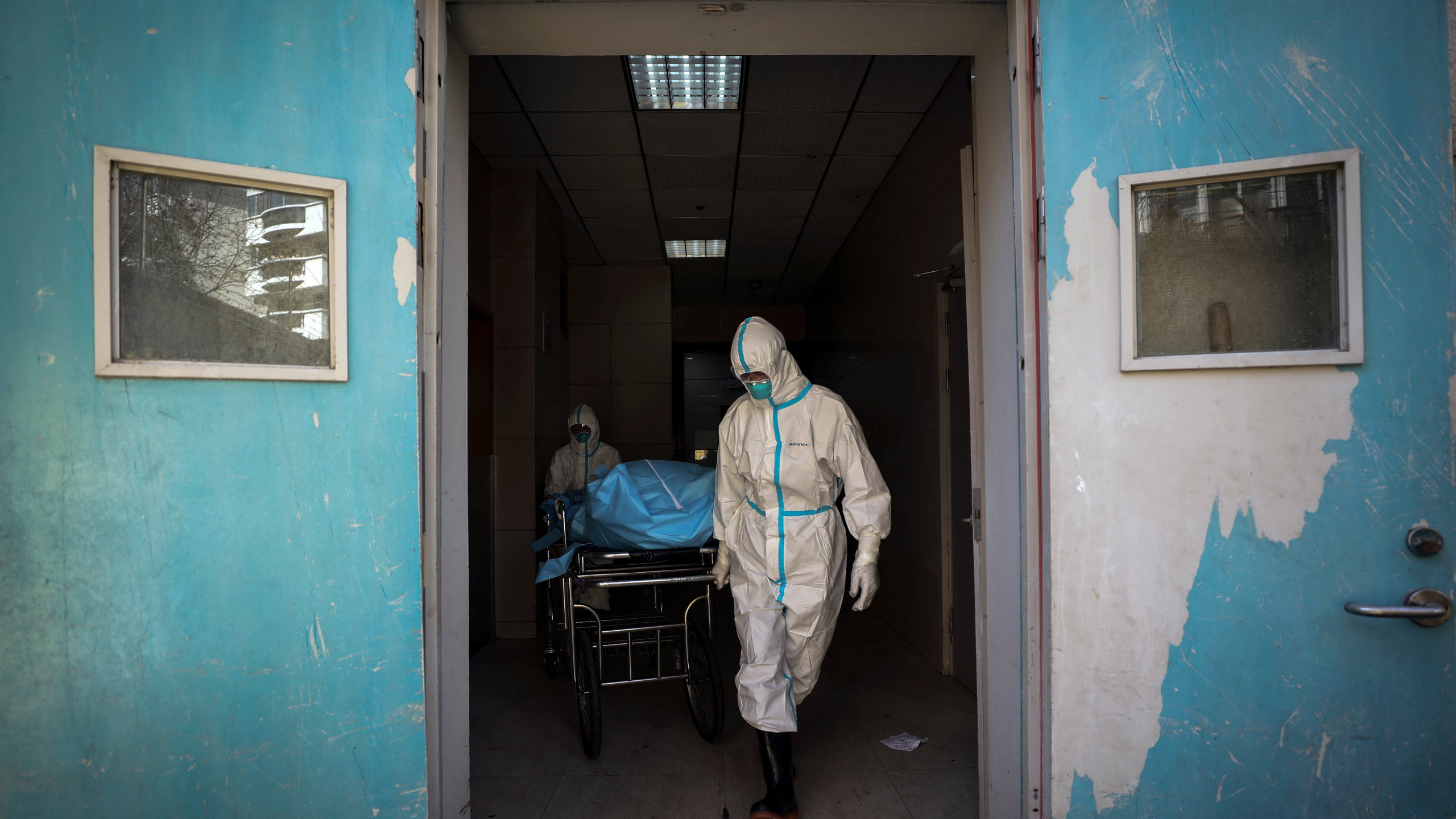 De cât timp nu și-au mai văzut familiile medicii de la Matei Balș. Detalii emoționante din prima linie
