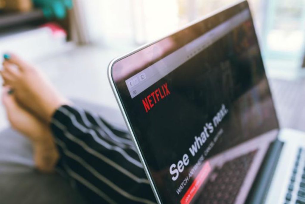 De ce a început Netflix să dezactiveze abonamente. Mesaj important pentru utilizatorii platformei