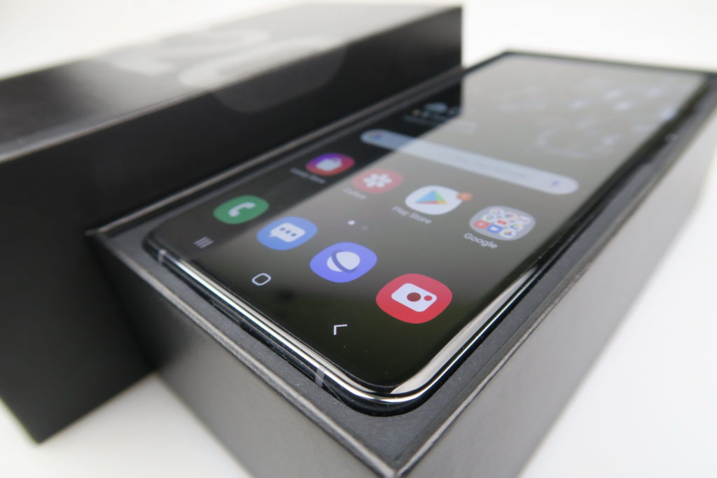 Ai telefon Samsung? Măsura luată îi va deranja pe foarte mulți clienți