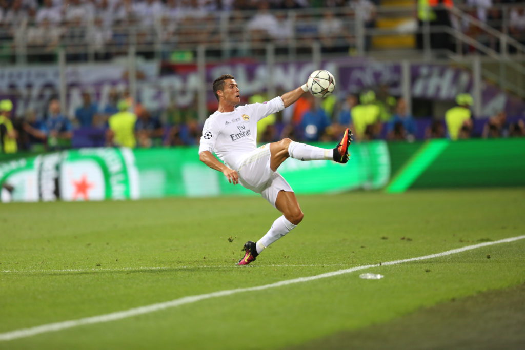 Averea fabuloasă pe care a strâns-o Cristiano Ronaldo. Este primul fotbalist miliardar din istorie