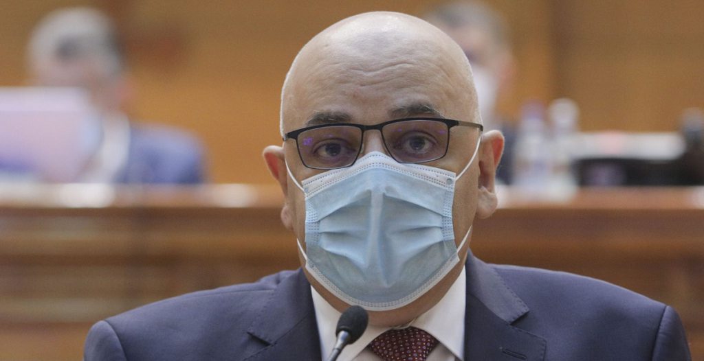 Ce se întâmplă cu masca de protecție, după 17 iunie. Anunțul important al lui Raed Arafat pentru români