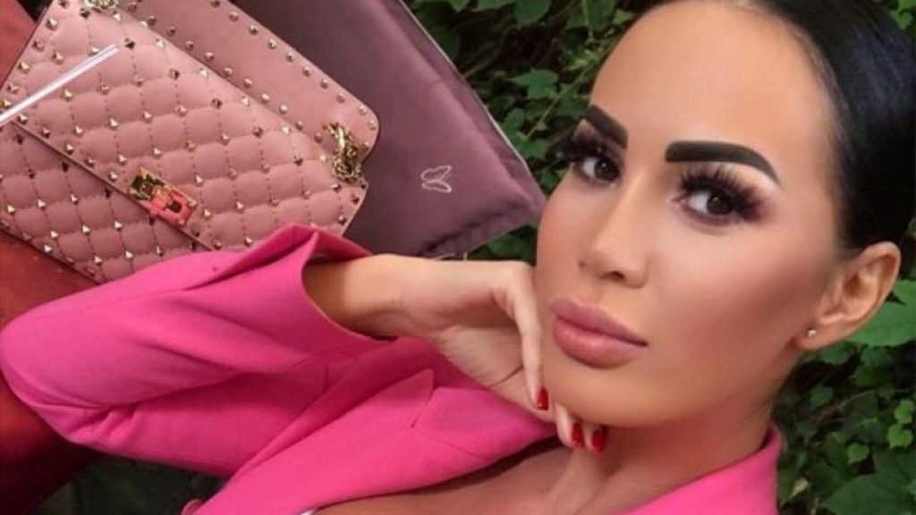 Ispita Bianca Pop, prima reacție după ce s-a iubit cu un fotbalist însurat: „Ce țeapă”