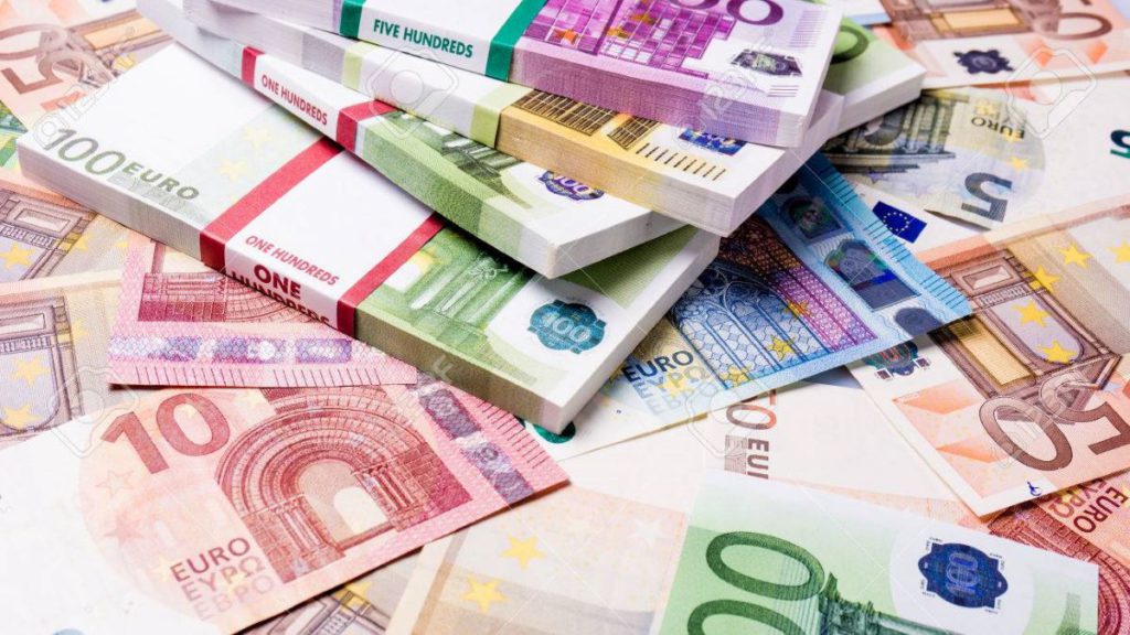 Nu mai trecem la moneda euro?! România este într-o situație dramatică
