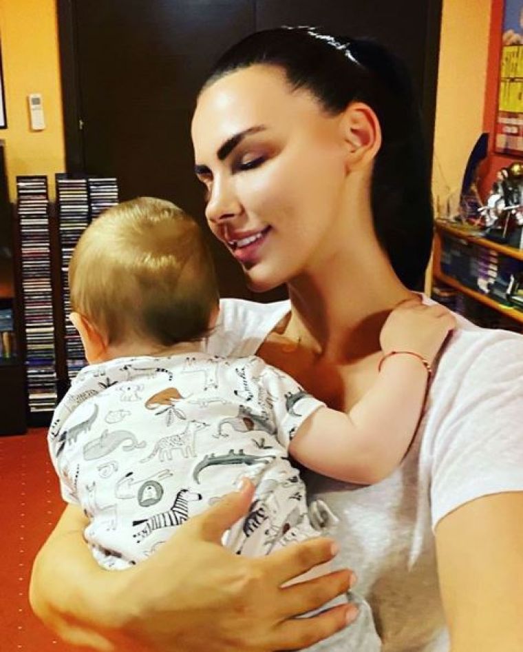 Singura imagine cu băiețelul Laviniei Pîrva și al lui Ștefan Bănică Jr. Cum arată, la 1 an, micuțul Alexandru. Foto