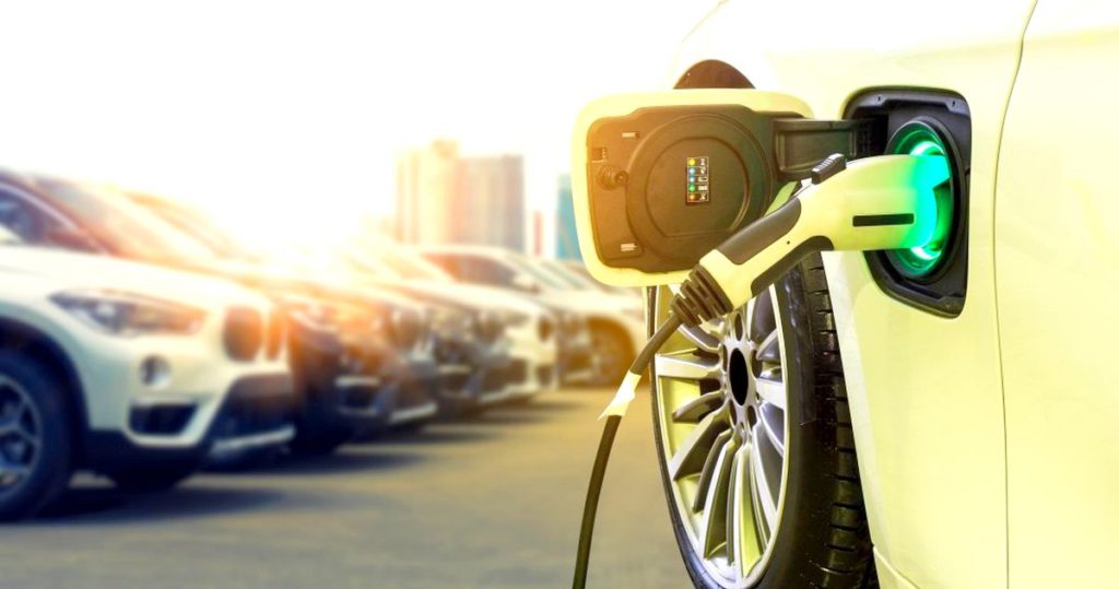 Programul Rabla 2020. Câți români s-au înscris ca să își cumpere mașini electrice