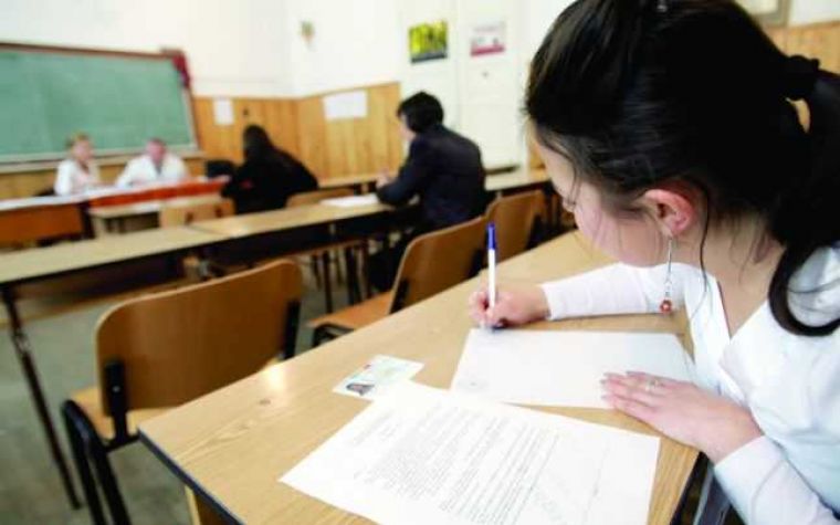 Lucrările elevilor vor fi corectate de către 2 profesori evaluatori