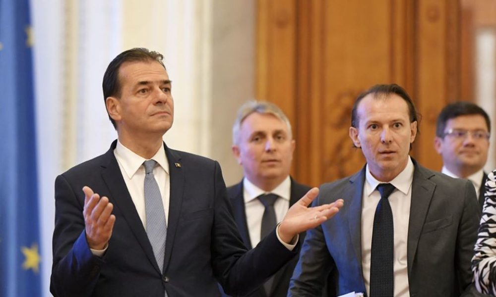 Veste extraordinară pentru bugetarii din România! Sporuri la salariu