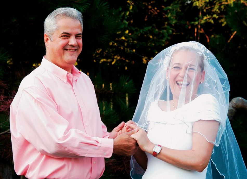 Cum au ajuns să arate Adrian Năstase și soția lui, după 35 de ani de mariaj. Imaginea care i-a uluit pe români