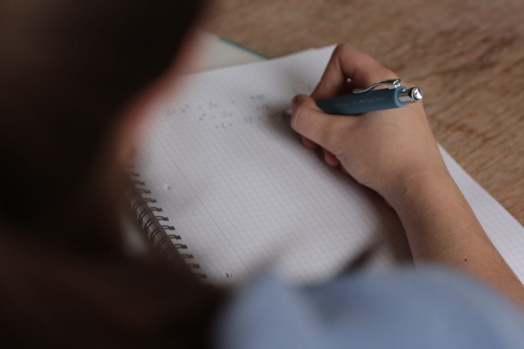 Definitivat 2020. Mai mulți profesori au încercat să copieze. Cum au fost pedepsiți