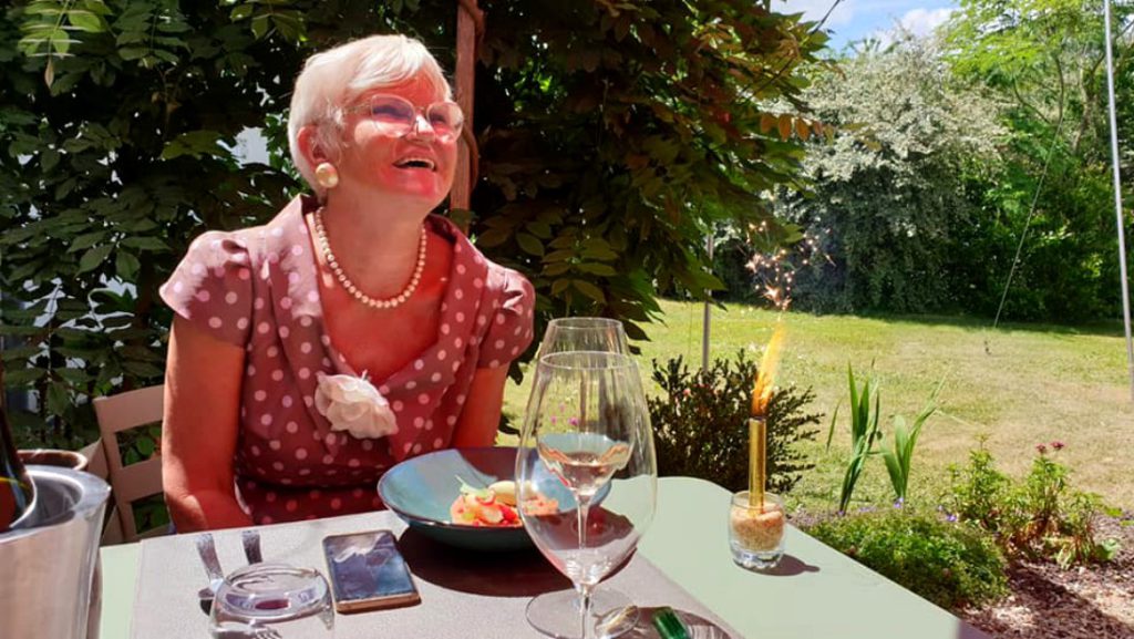 Motivul pentru care Monica Tatoiu vrea să plece din România. ”Și-a tapetat casa cu aur”