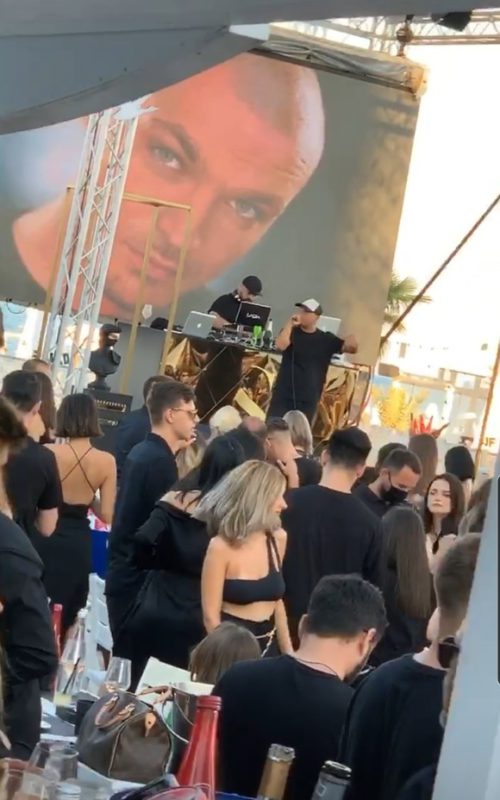 Puya, concert cu peste 500 de persoane în Mamaia