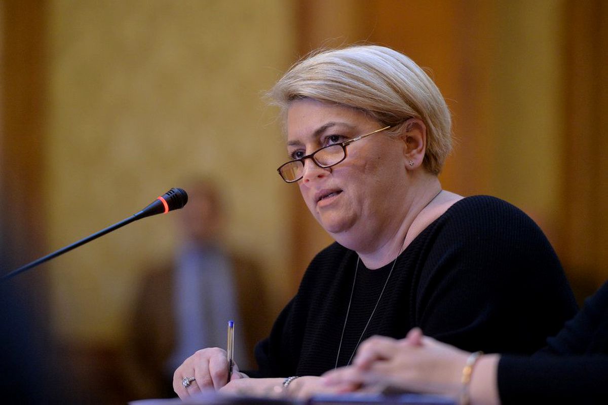 Scandal uriaș în TVR. Se cere demiterea directorului general, Doina Gradea. ”Audiența tinde spre zero”