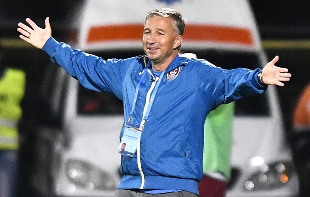 EXCLUSIV. Suma pe care o încasează Dan Petrescu dacă CFR Cluj ia titlul. E cât salariul pe un an de zile