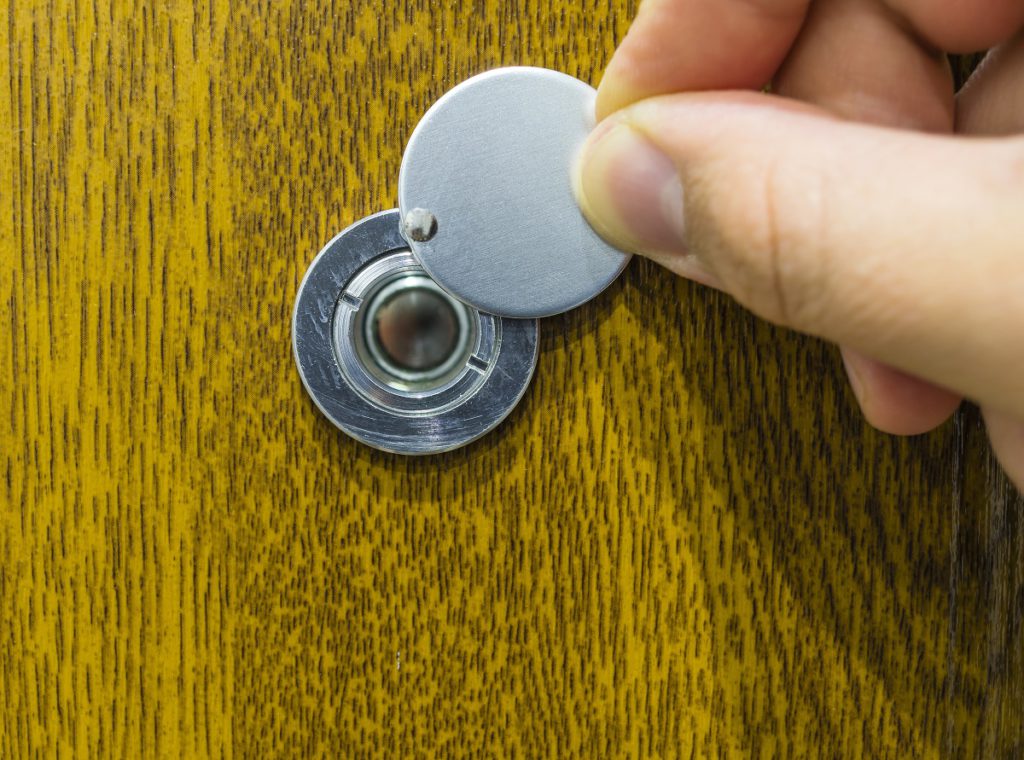 Semnal de alarmă de la Poliția Română! Cum poți să fii furat prin “metoda pomană”