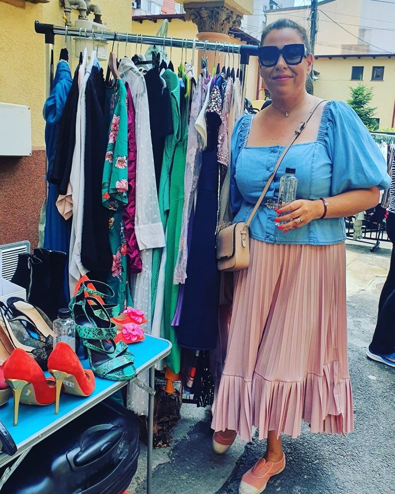 oana roman, haine, bijuterii