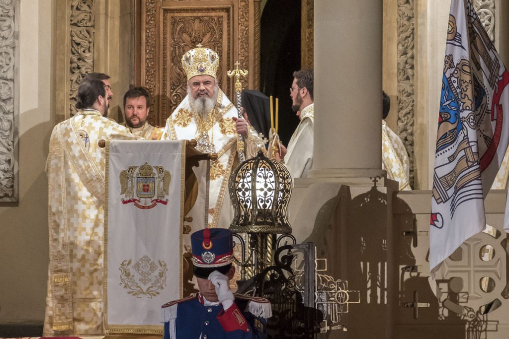 Cazul „împărtășania”, reactivat. Ce anunț a făcut Biserica Ortodoxă Română