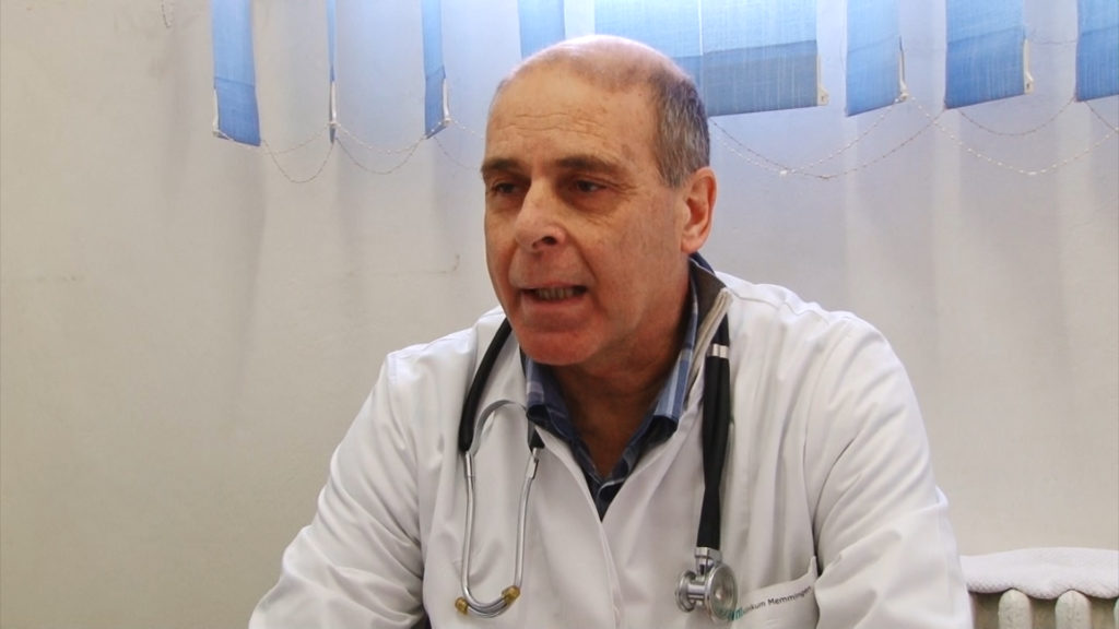 Mesajul îngrijorător al medicului Virgil Musta. Ce obișnuiesc să facă pacienții depistați cu Covid-19