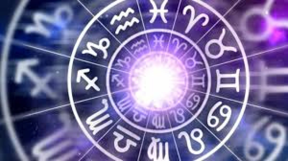Trei zodii trec prin schimnări majore în luna septembrie